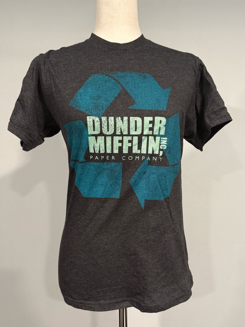 Men’s Dunder Mifflin Charcoal T-Shirt